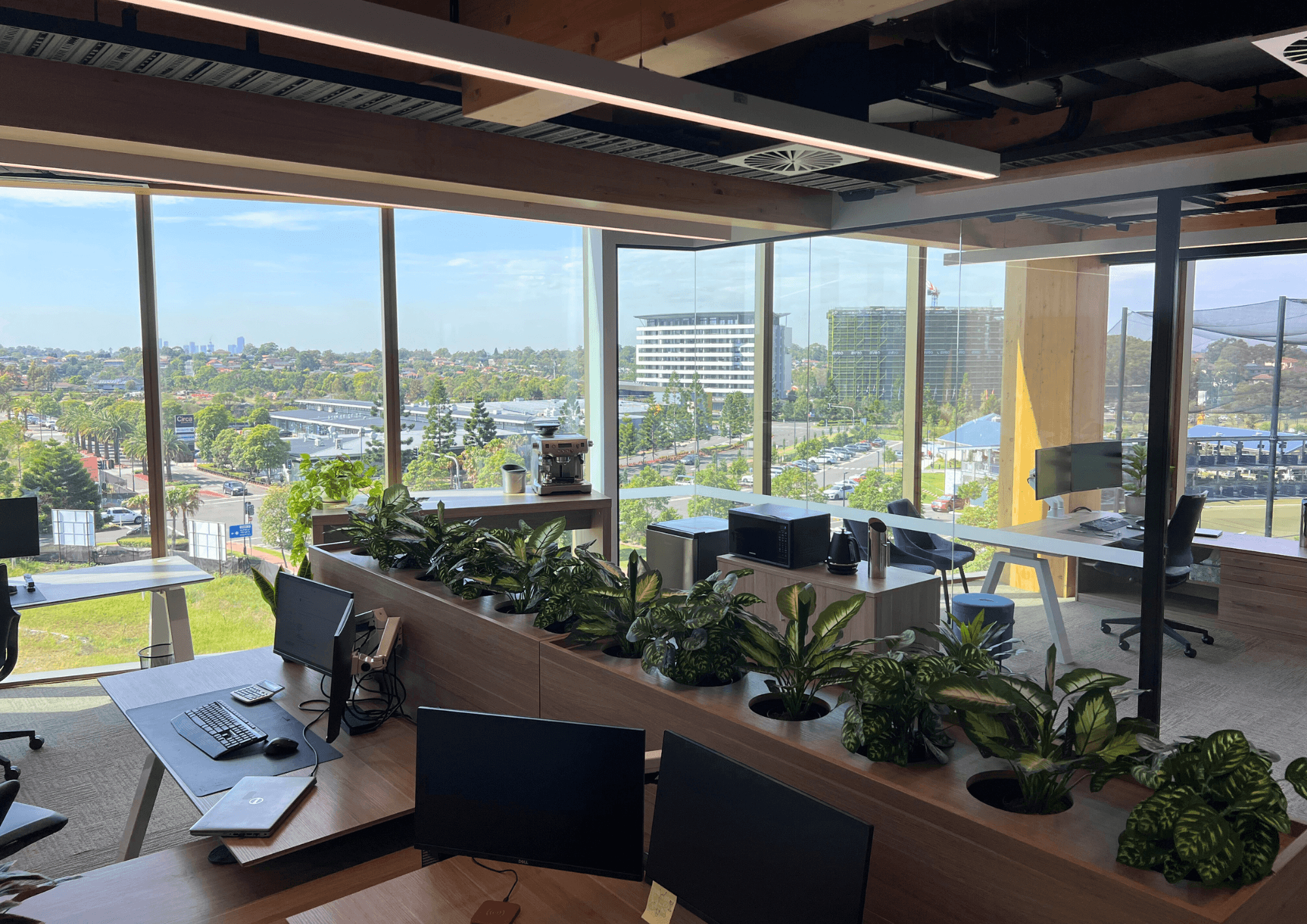 Image 1 - Construktion X Framer Template