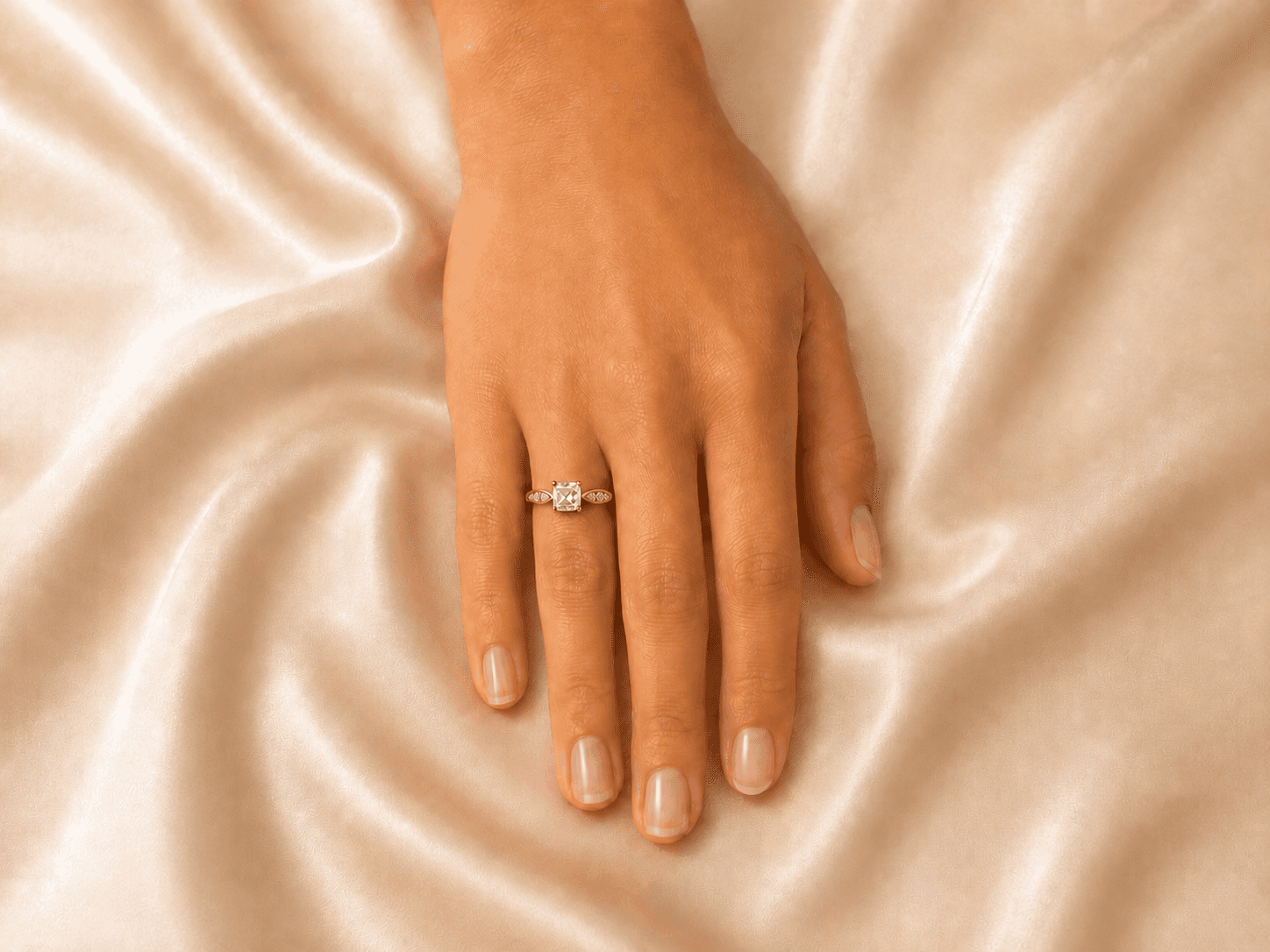 top_red_gold_medium
