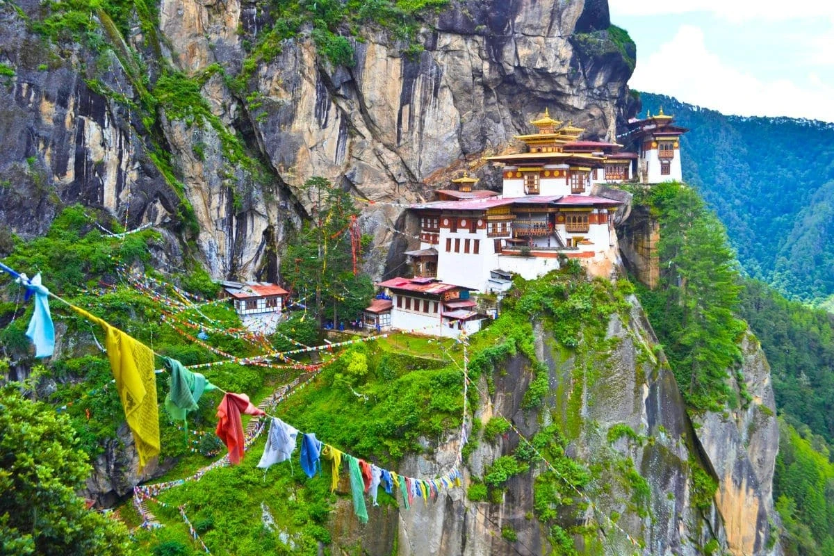 Tiger's Nest Monastery cliffs