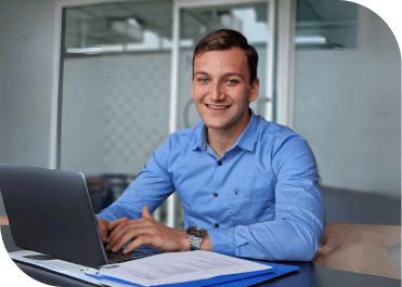 Coach explaining stuff to an athlete