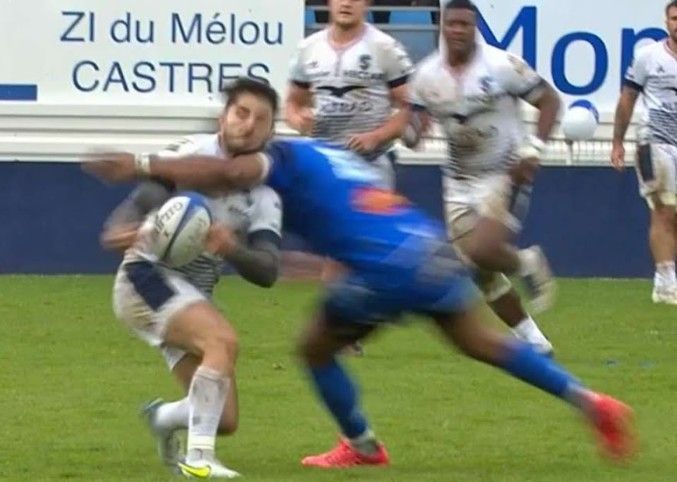 Le plaquage haut, geste dangereux