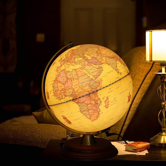 Antique globe lamp – A beautifully designed piece, perfect for adding elegance to any space.