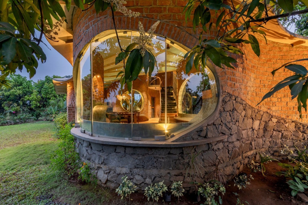 Brick arch