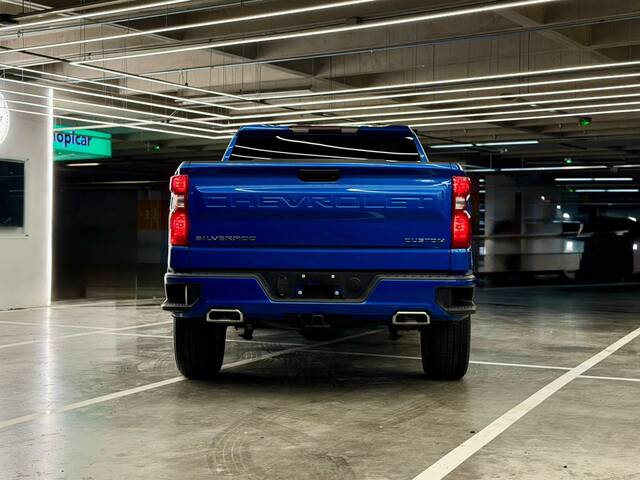 Chevrolet Silverado 5.3 V8 Custom Doble Cabina 4X4 At
