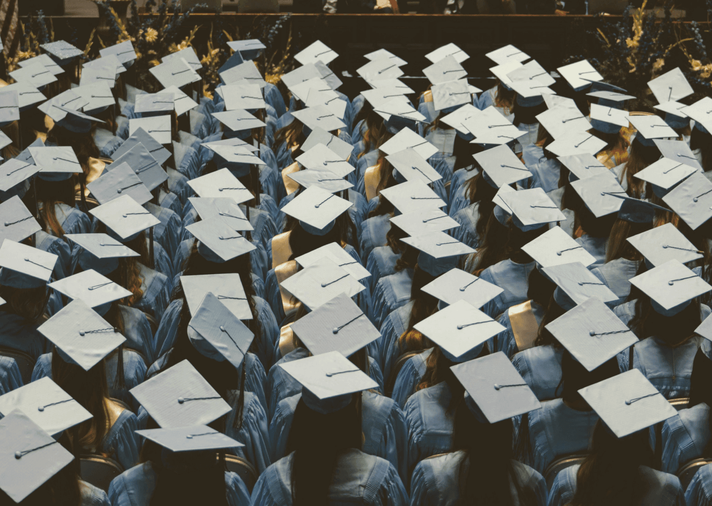 A view of the top of the eiffel tower