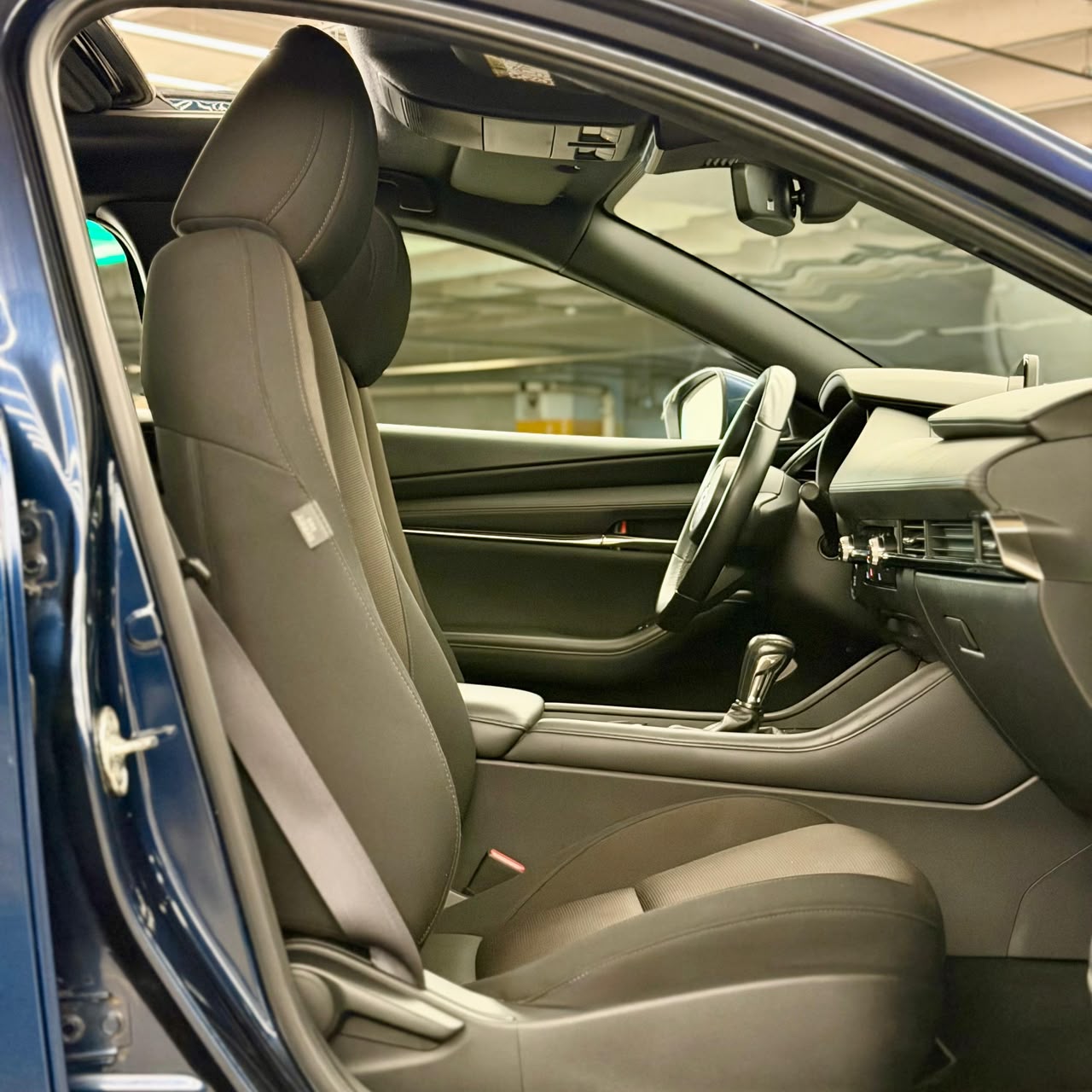 Mazda E Hatchback i Sport 2021 