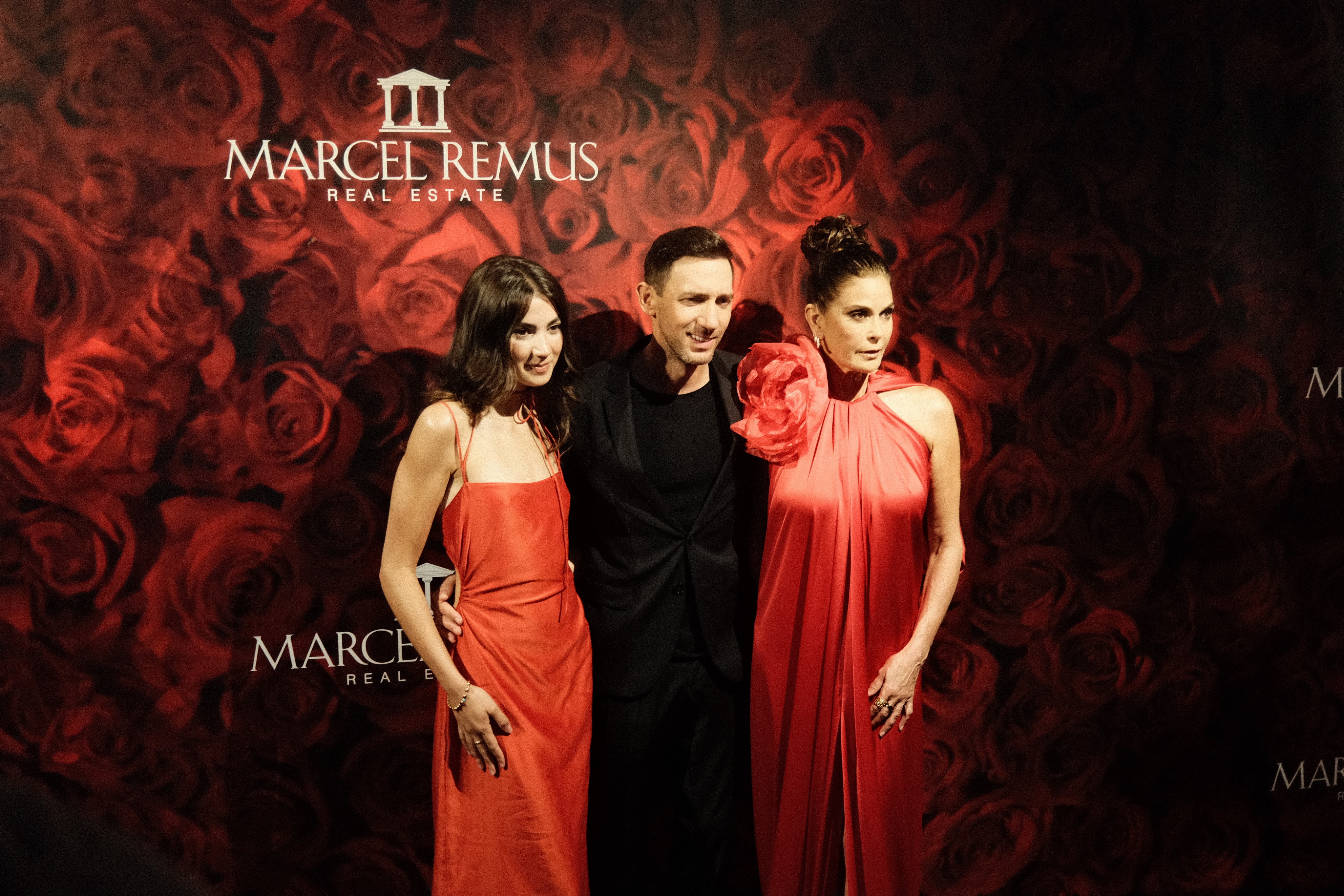 Wir sind bei Lifestyle-Produktionen als filmische Unterstützung dabei. Hier haben wir viele Bilder und Videos gedreht bei der Marcel Remus Lifestyle Night.