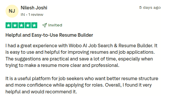 Positive Wobo AI Trustpilot review praising the easy-to-use resume builder