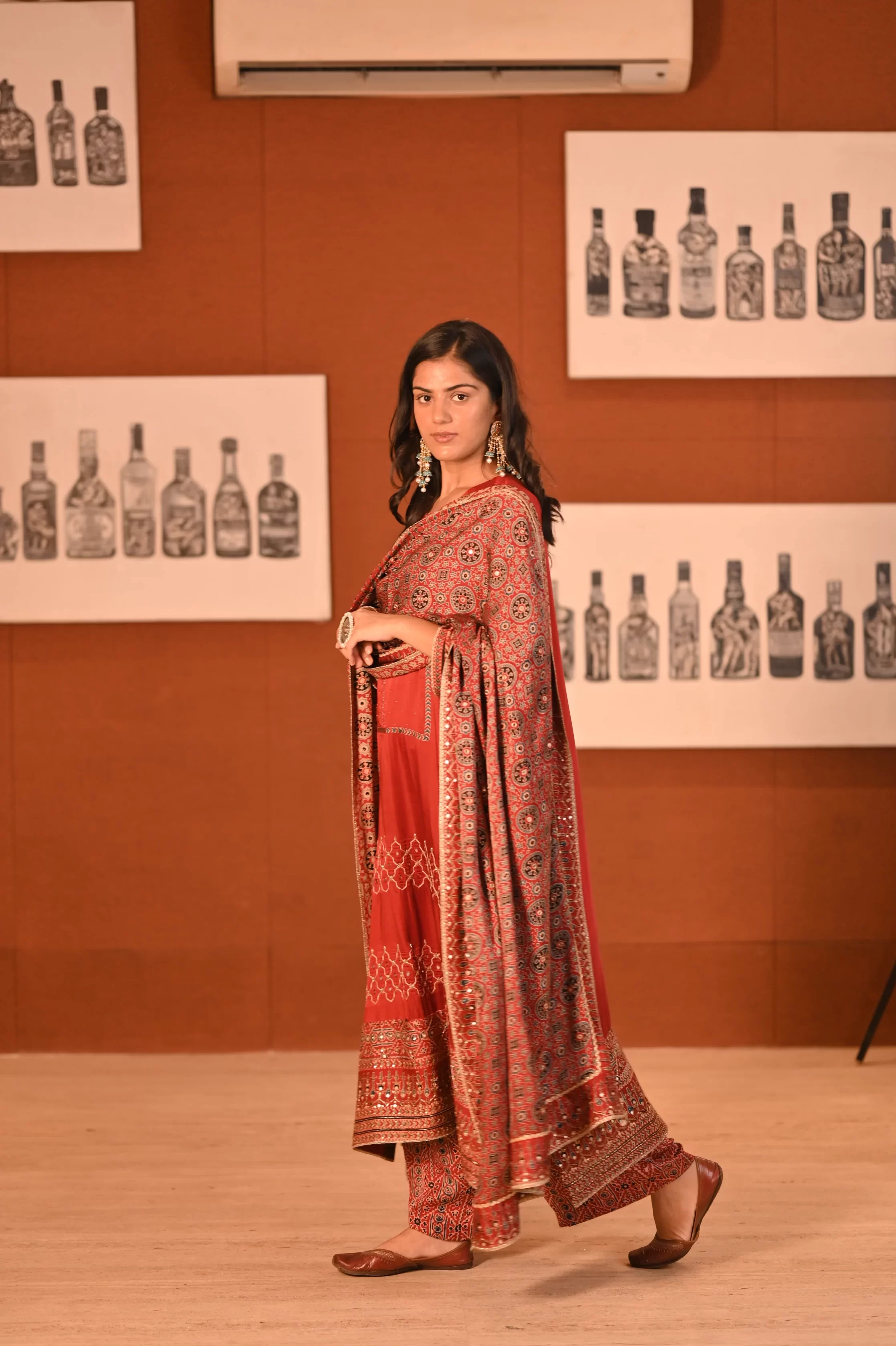 Zeenat 4