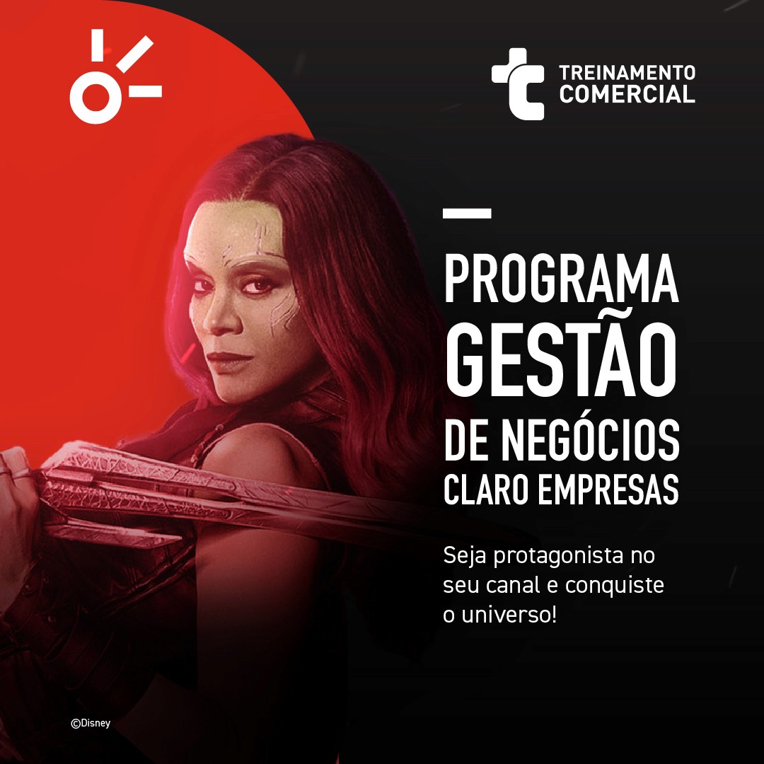 Entrepreneurs engaging in a lively discussion during a Bizz Buzz networking event.