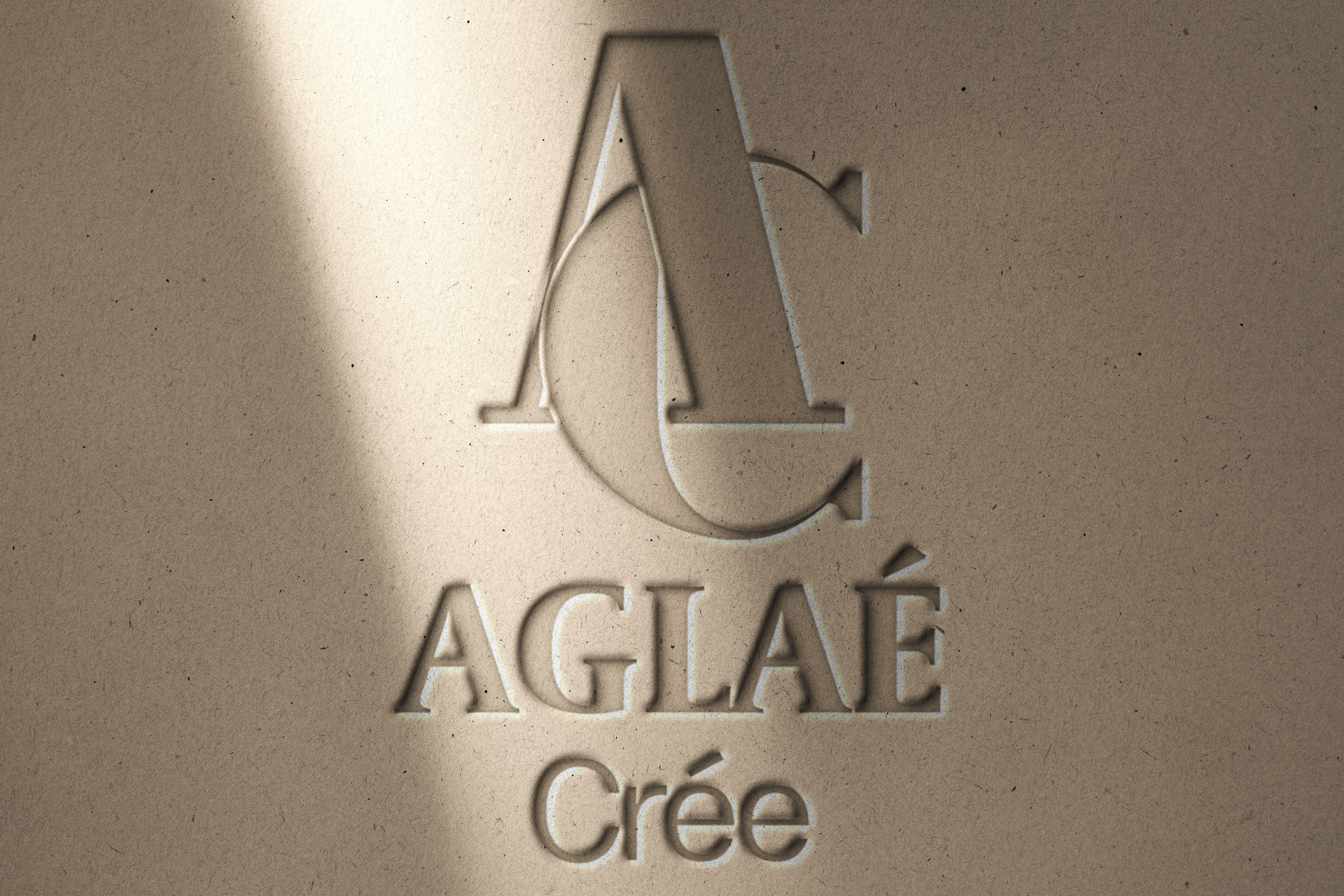 Magazine mousqueton sur fond blanc