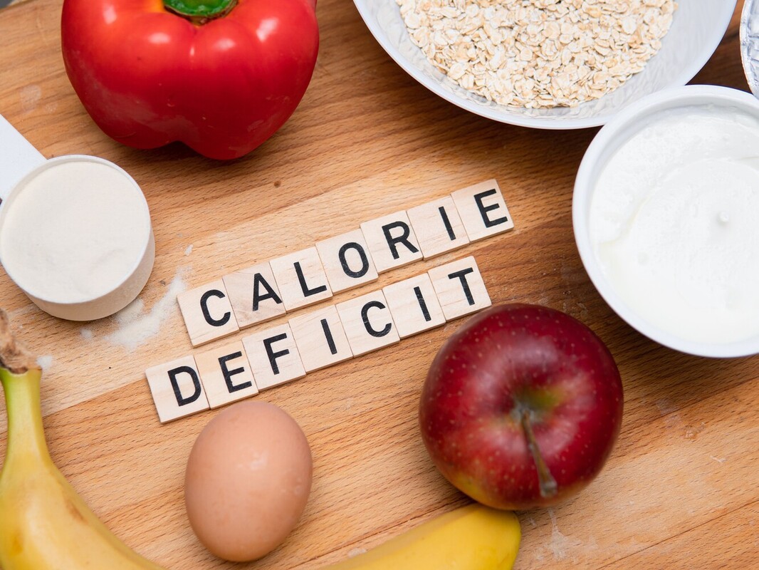 calorie deficit to lose weight
