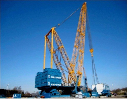 heavy lift crane