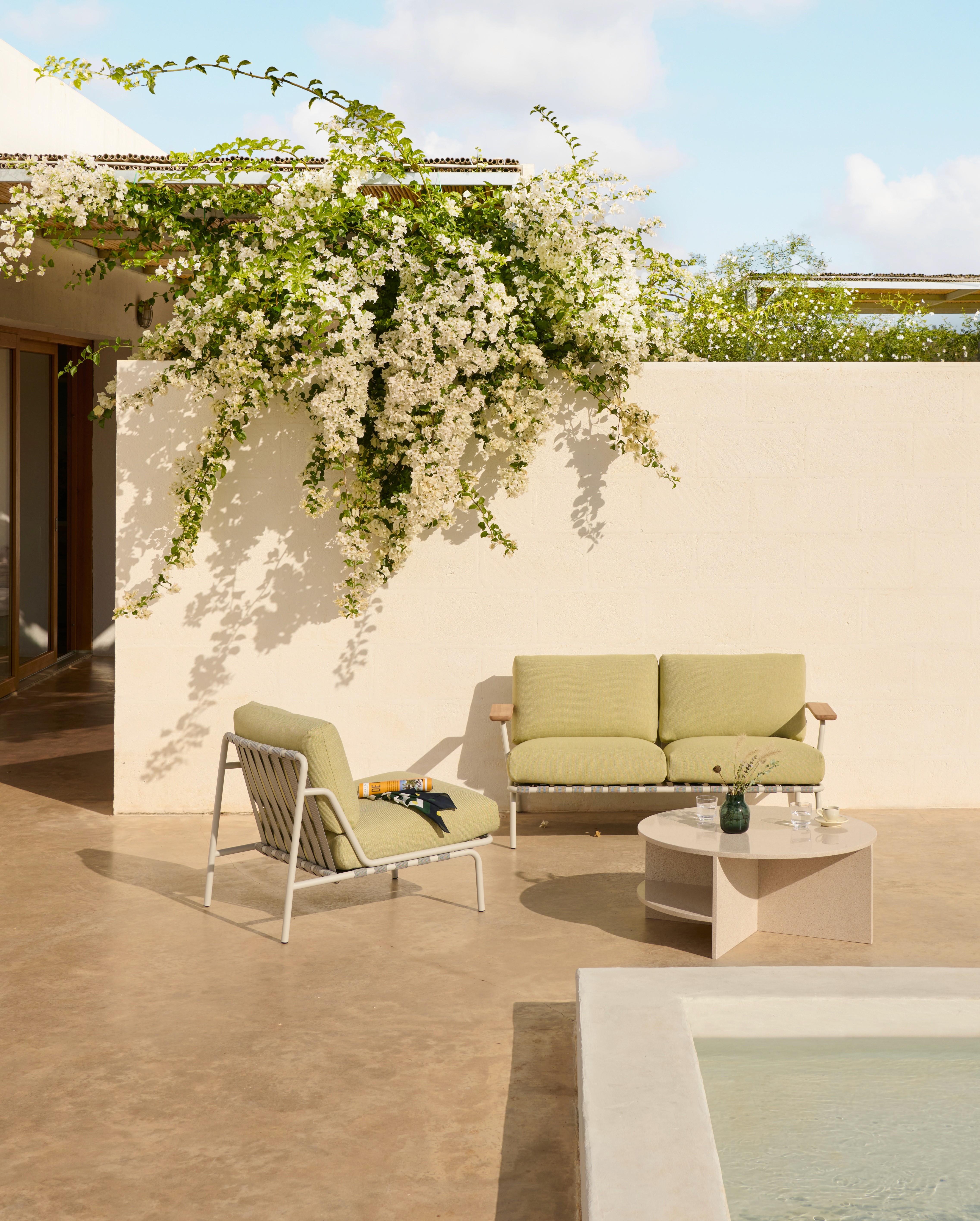 Flow Lab Halves coffee table Muuto