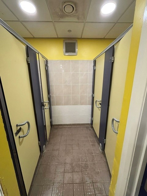 Oldbury Academy changing room refurbishment before and after image