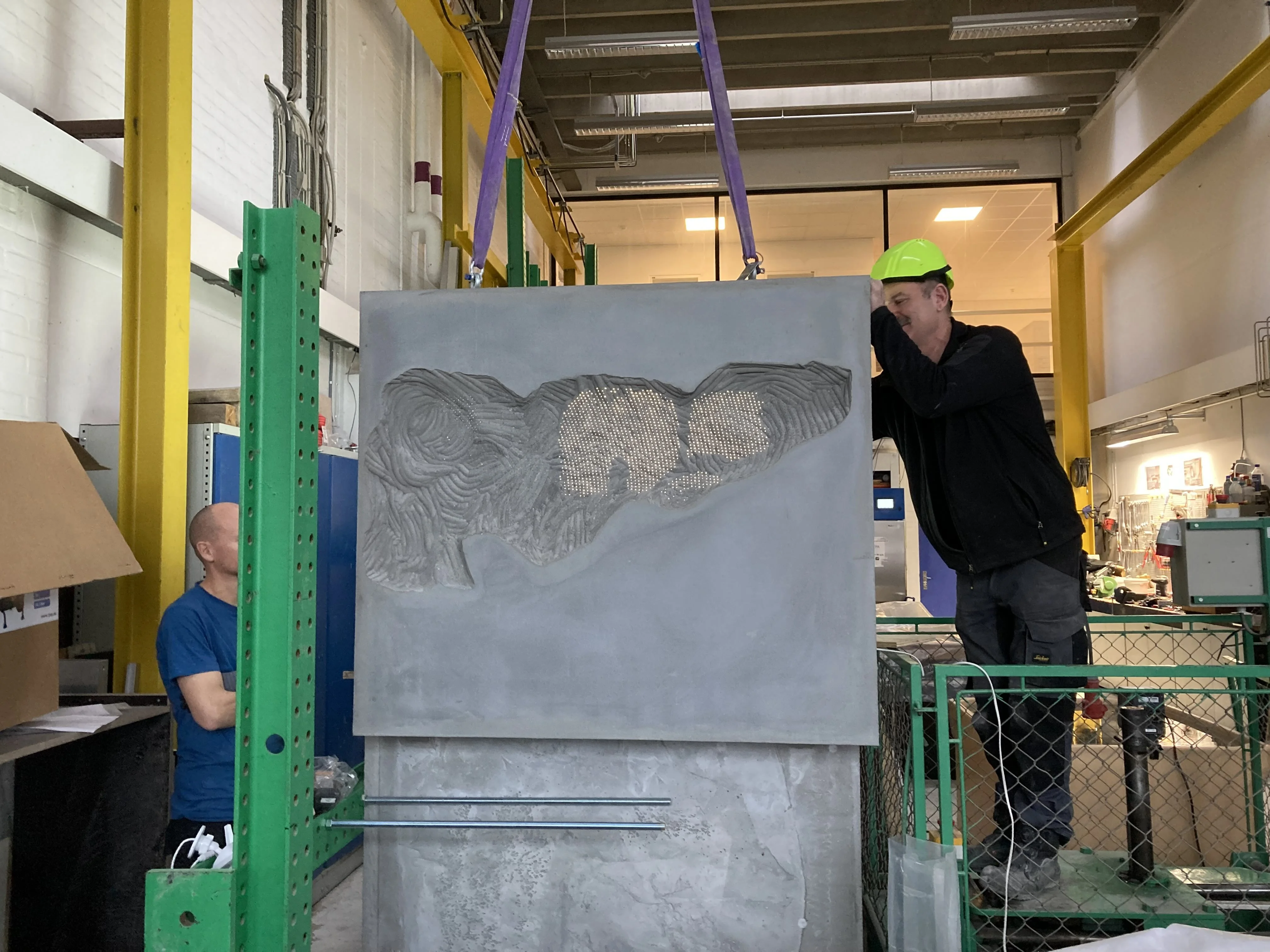 Photograph from the process. Concrete panel with optic fibers. Teknologisk Institut.