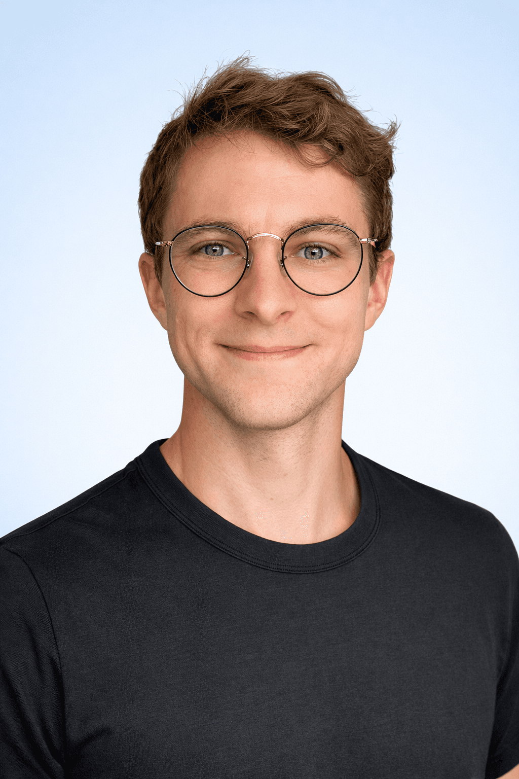 Profile image of the designer.