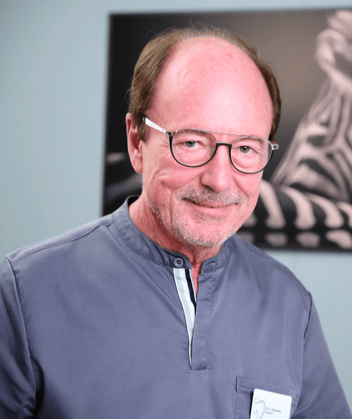 Zahnarzt-Stuttgart-Möhringen-Curt-Esswein