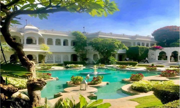 Udaipur best wedding destination taj lake palace