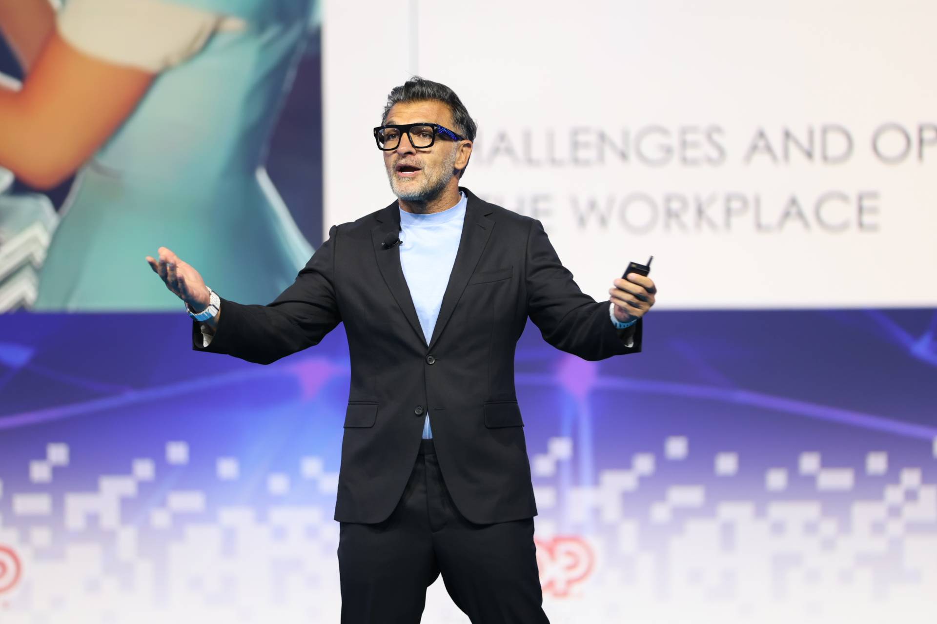 Why Are So Many Leaders Struggling to Adapt to AI?