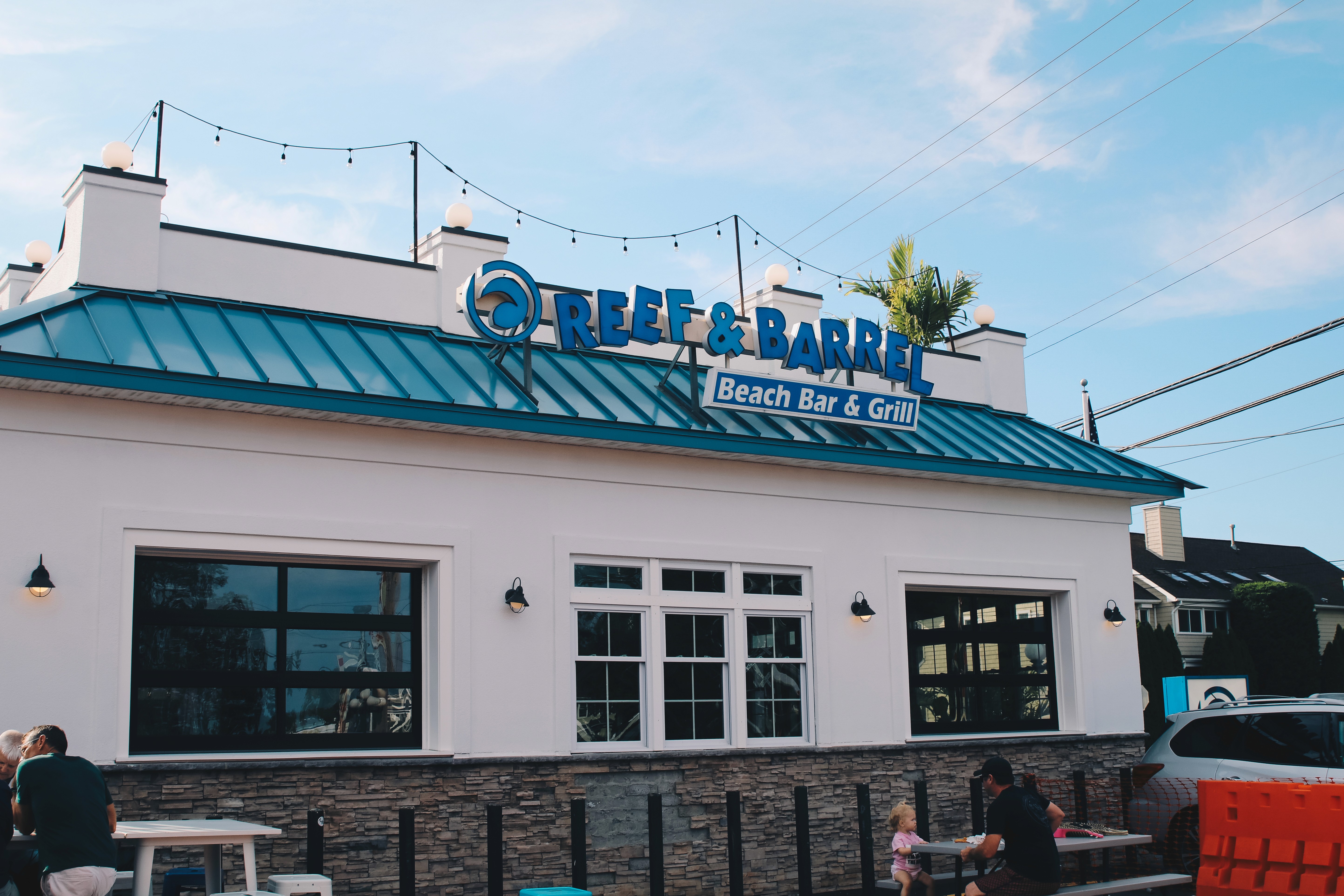 Reef & Barrel, Exterior Summer 2023