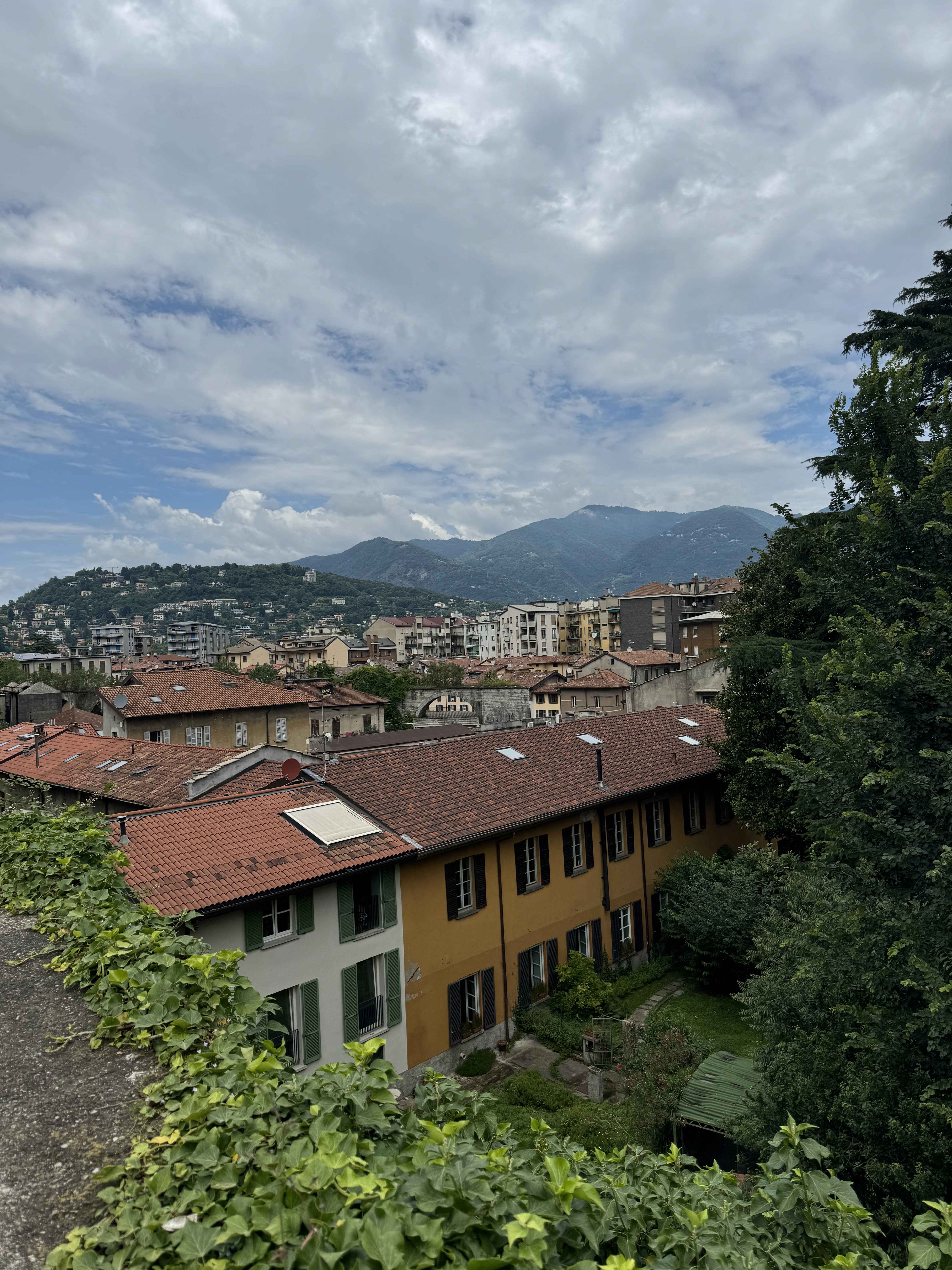 Asuntosijoittaminen yksityishenkilönä vai osakeyhtiön kautta