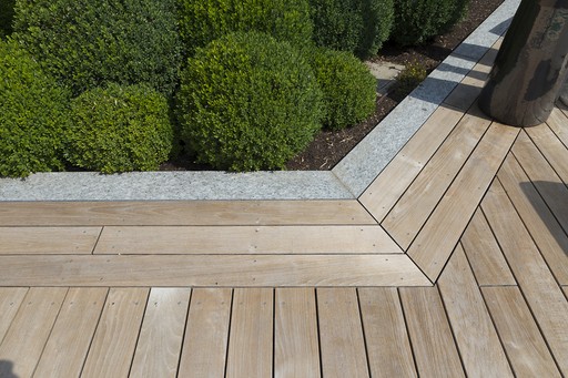 Decking-in-legno-giardino-Varese (VA) Galimberti-IMG_1277.jpg