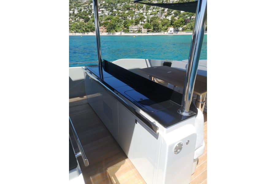 Yacht gallery image