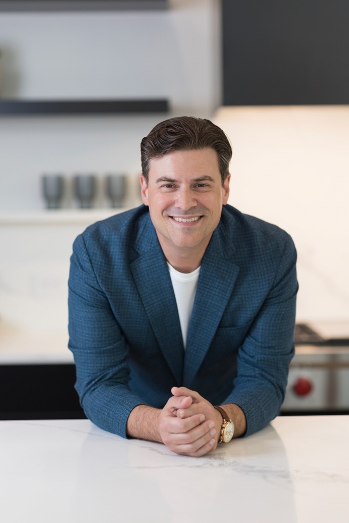 silhouette of man illustration