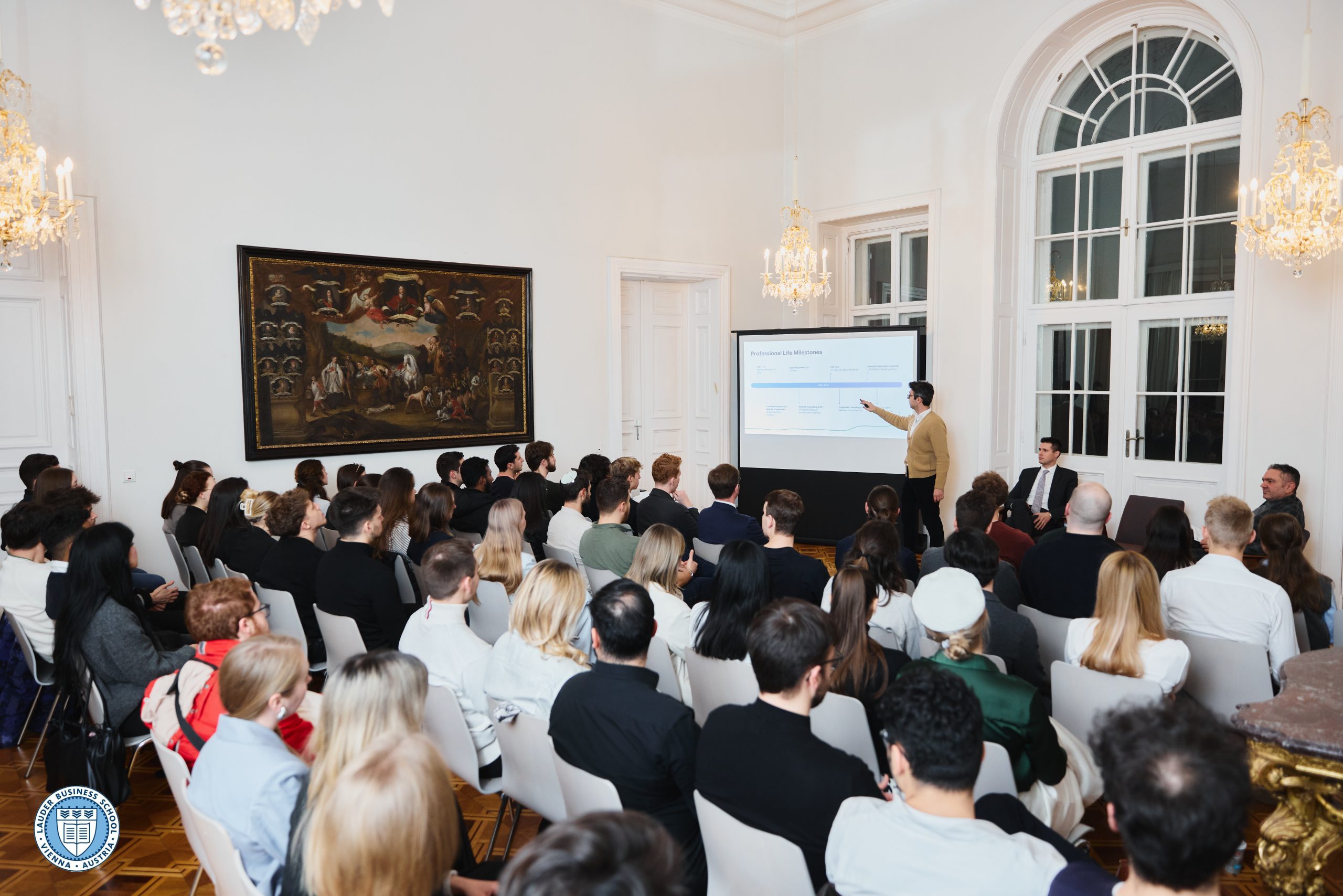  Dr. Omri Bergman, Head of Strategy & Operations for Central and Eastern Europe at Google, and Guest lecturer at LBS talks to LBS students