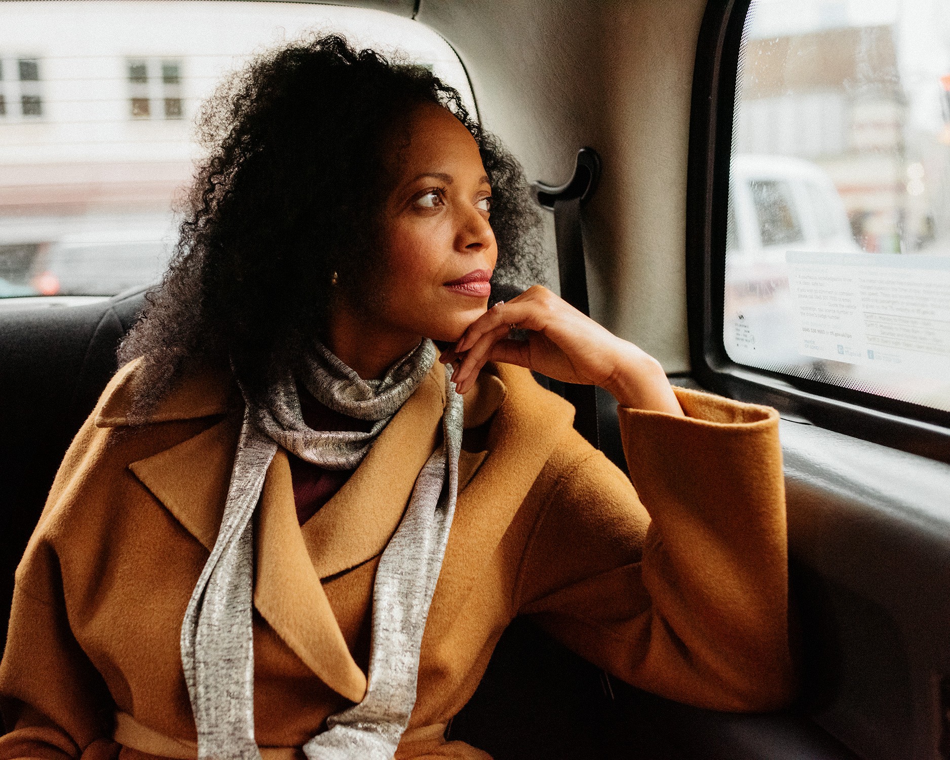 À quel moment partir à l'étranger pour une FIV ? Âge, nombre de tentatives, don d'ovocytes : les critères médicaux pour prendre la bonne décision au bon moment.