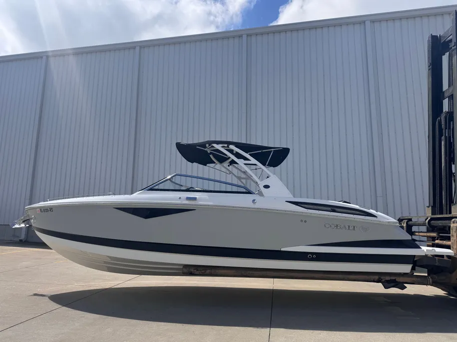 2021 Cobalt A29 exterior