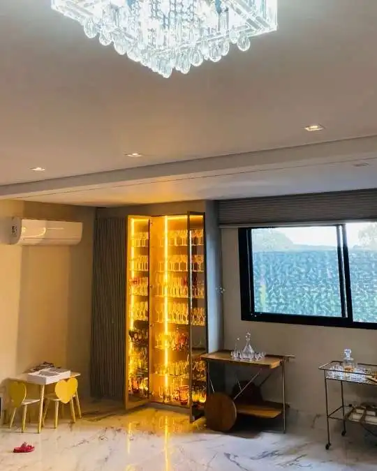 Sala de estar e cristaleira - Sítio A&J