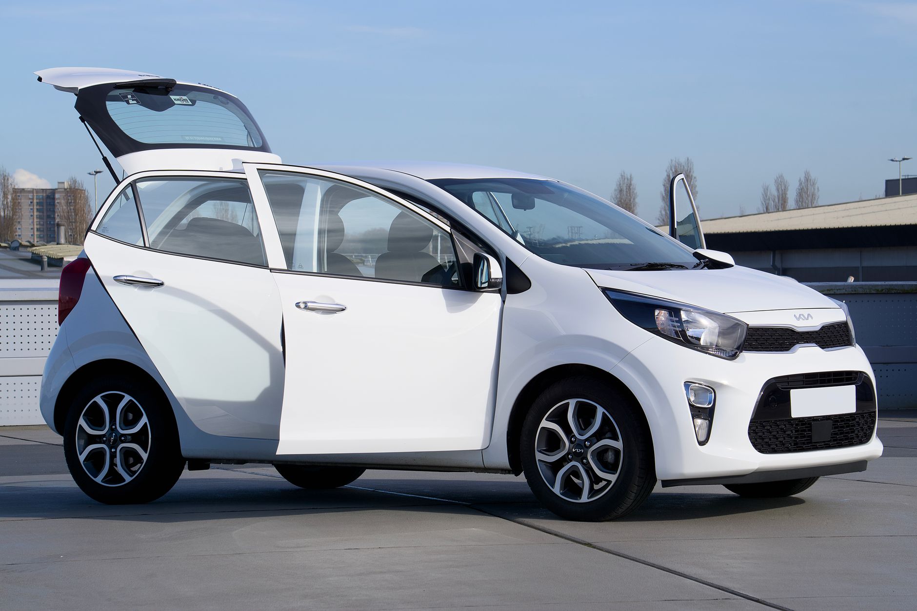 Salão do Automóvel de Paris: O Contra-Ataque Europeu e os Novos Carros Populares