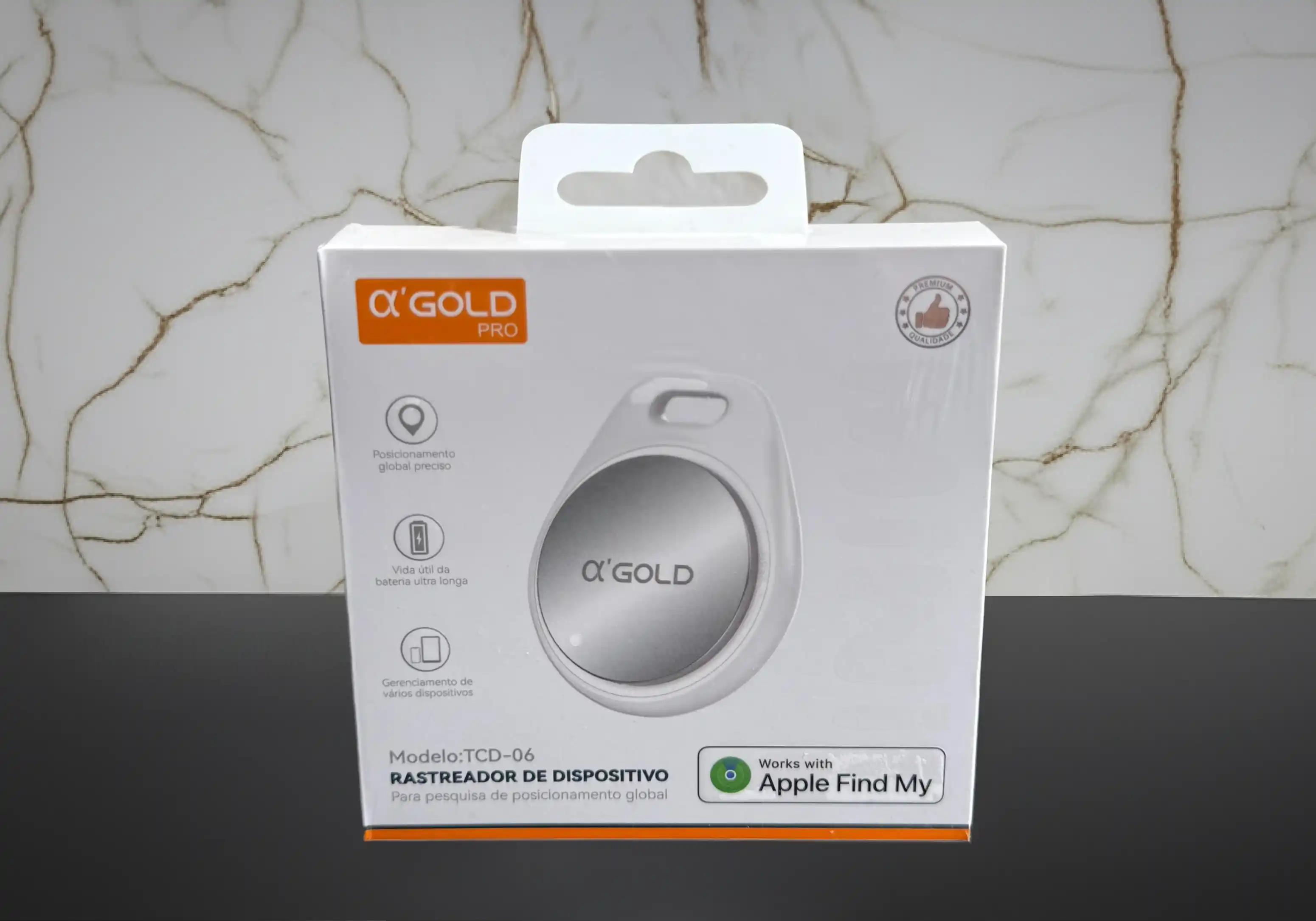 Caixa rastreador de dispositivo α'GOLD modelo TCD-06 com compatibilidade "Works with Apple Find My", posicionamento global e bateria de longa duração