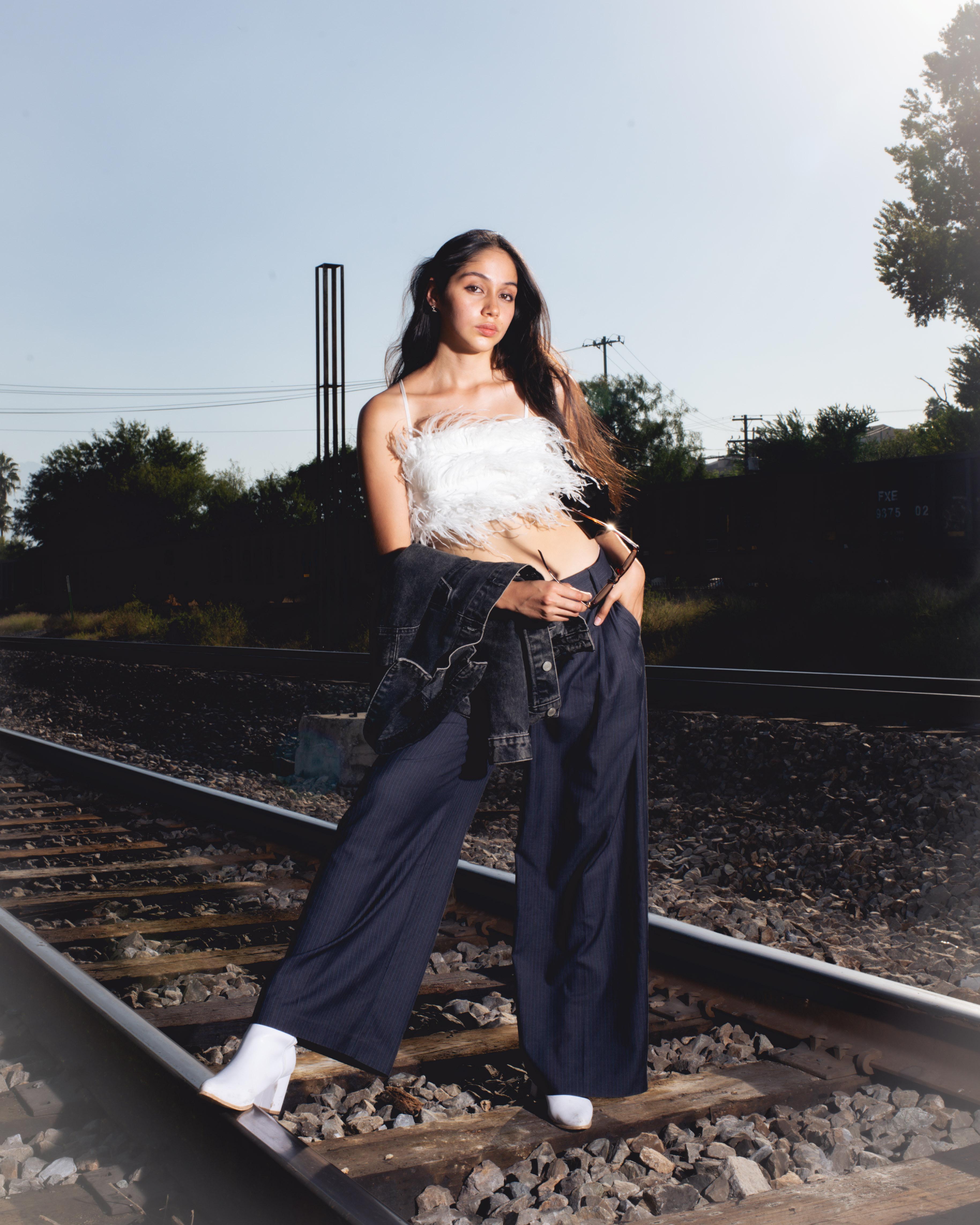 Aurora Andrade — 12