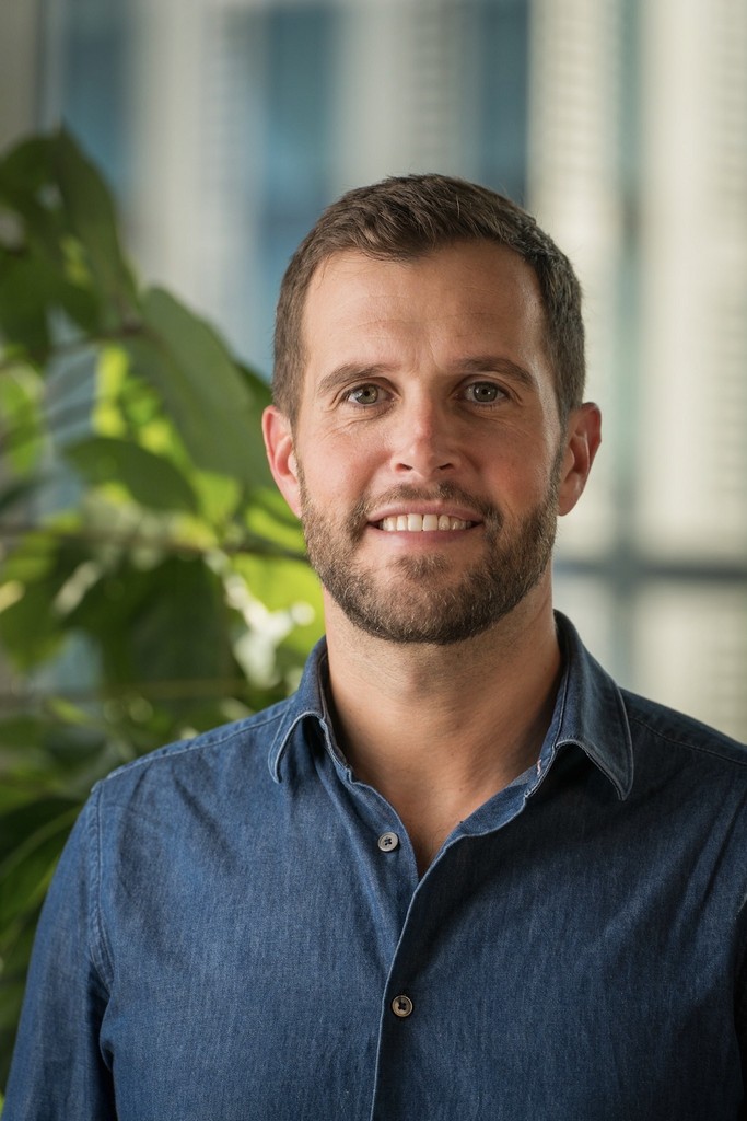 Portrait Photo of Corey Cummins