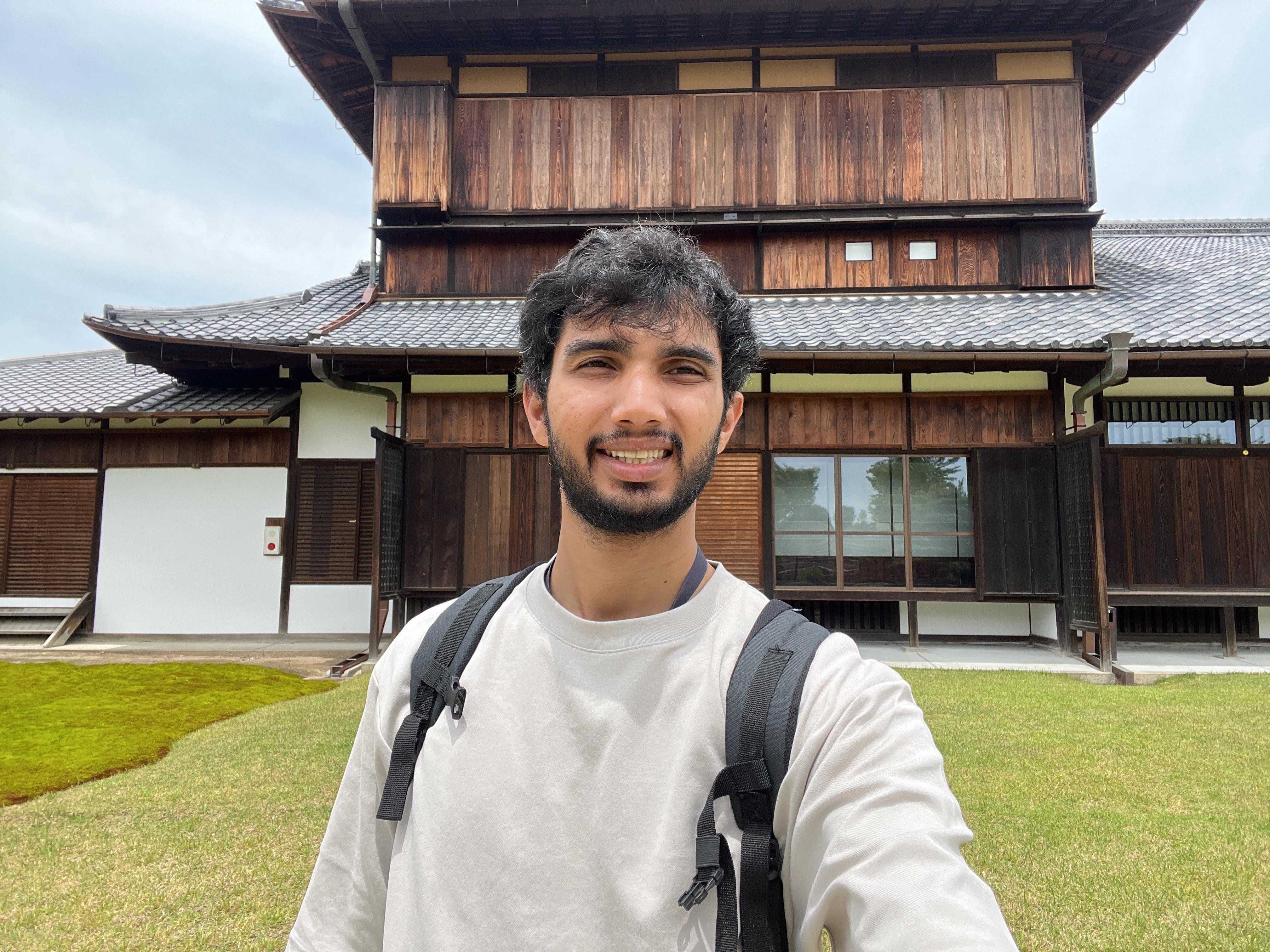 a person wearing a baseball cap