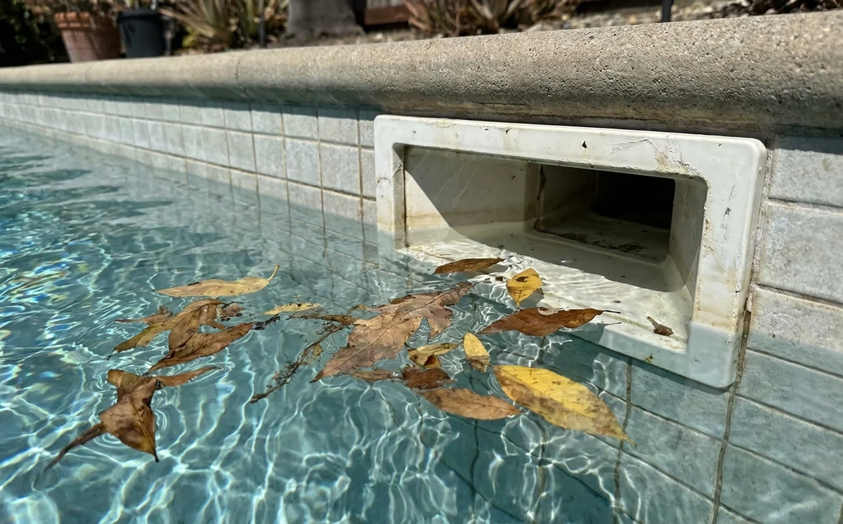 how-does-an-in-ground-pool-skimmer-work-parts-maintenance