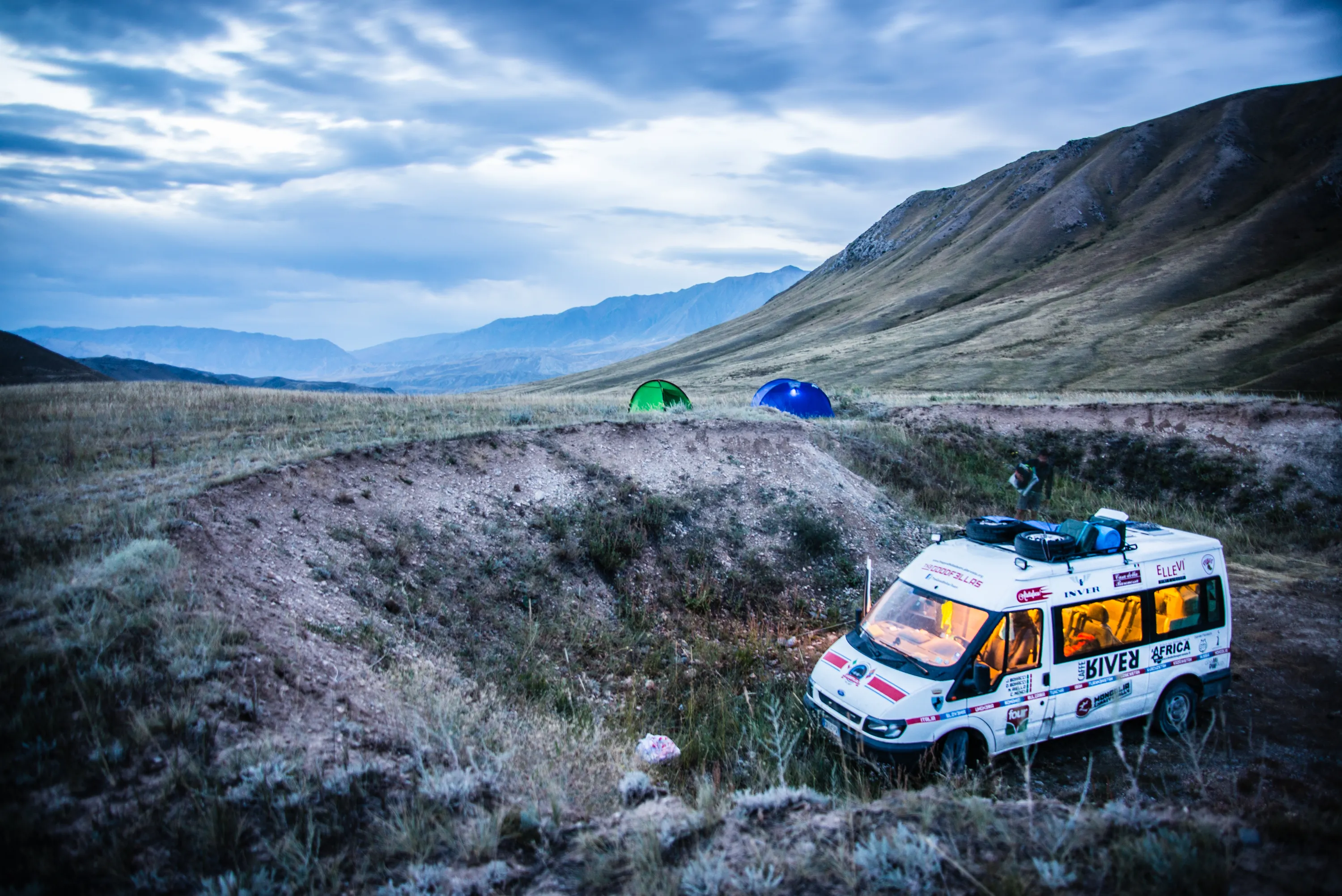 NGO Expeditions 10