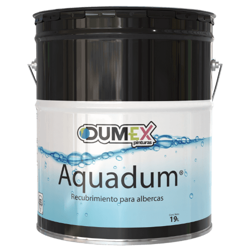 A smilintg girl holding books