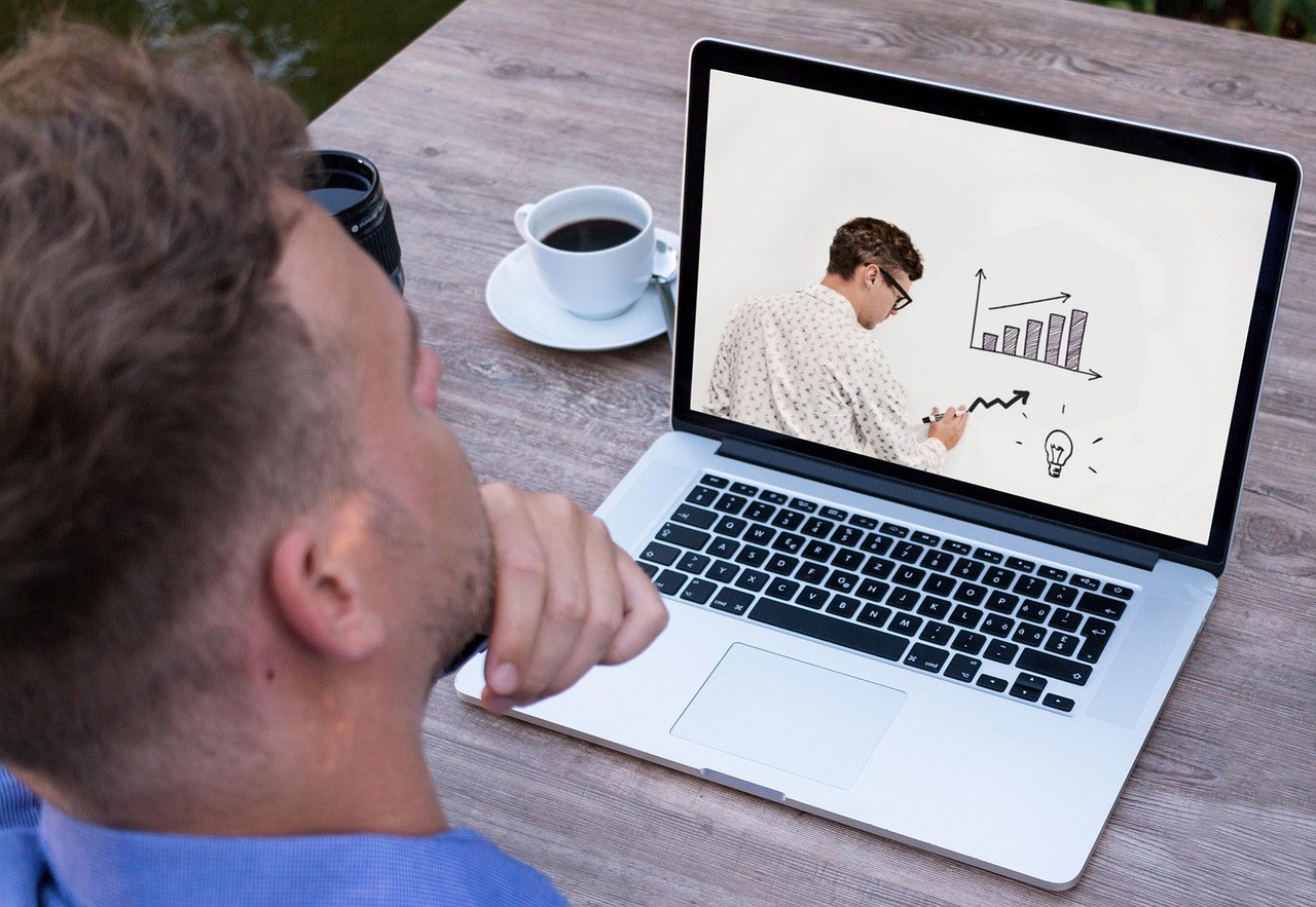 Coach working with client during personalized coaching session