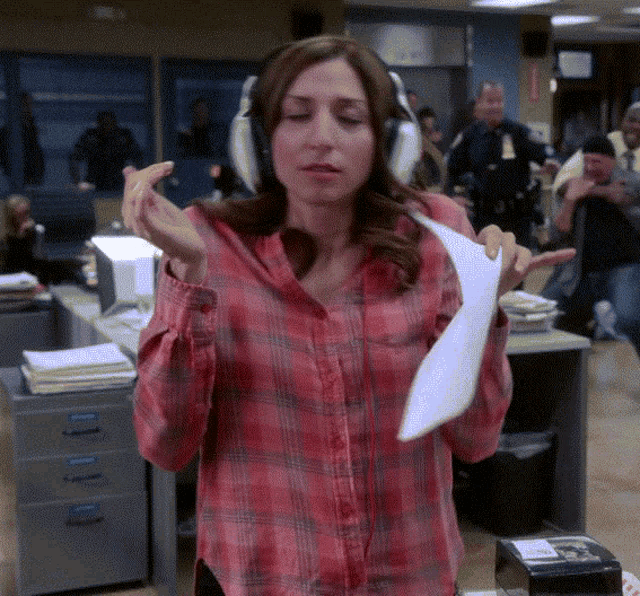 Chelsea Peretti Dancing in Brooklyn Nine-Nine
