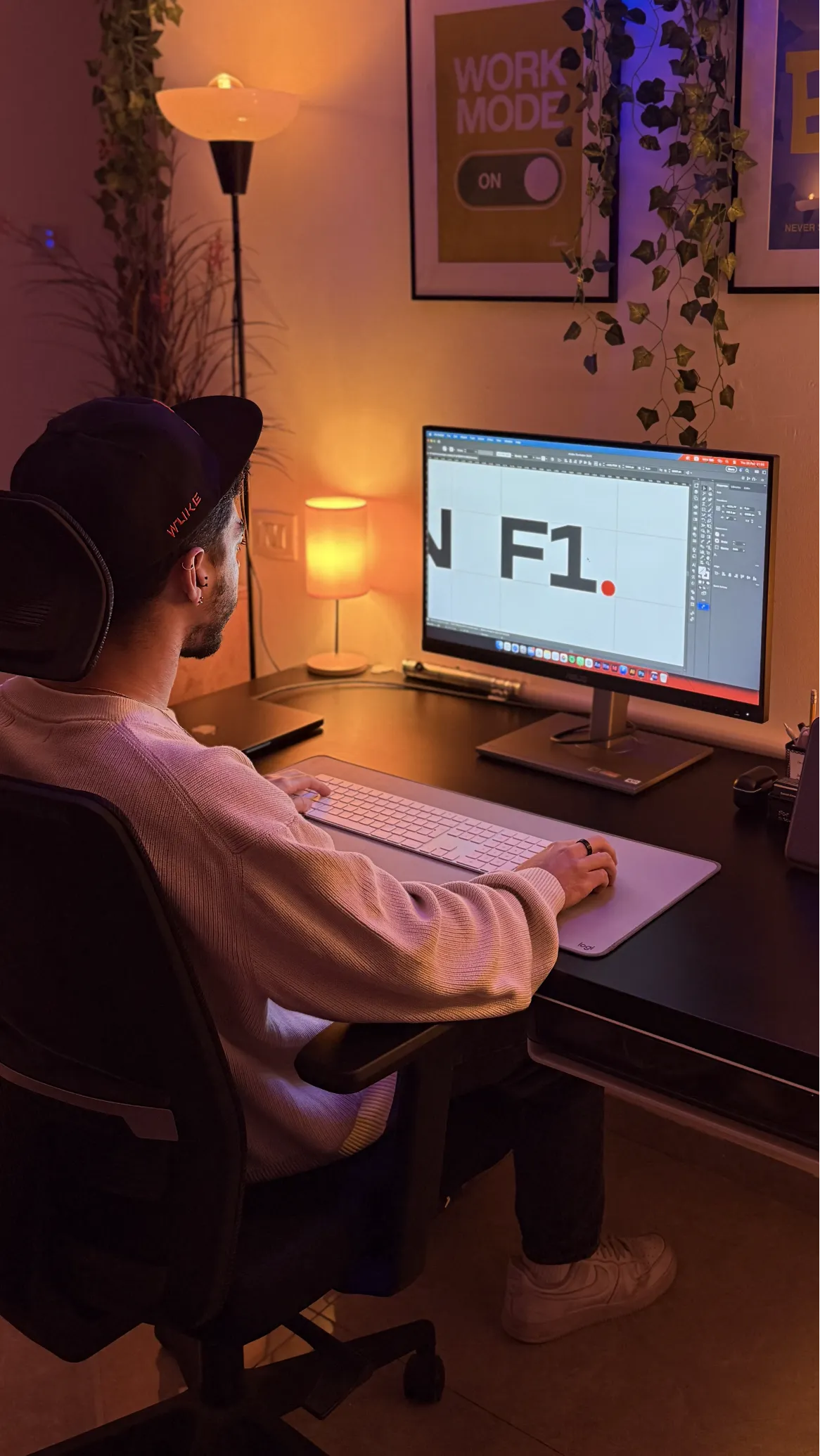 Daniel Vinam in progress of design