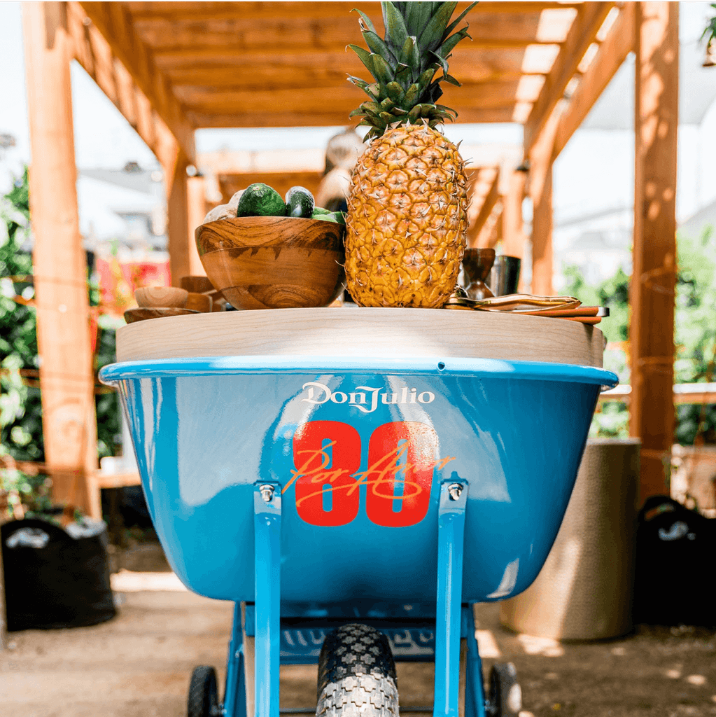 Branded blue mini bathtub for drinks