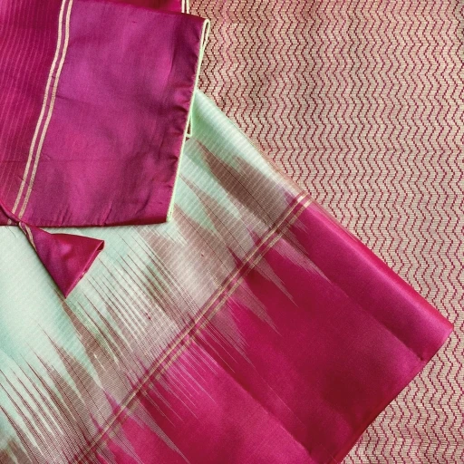 Ivory Silk Saree With Jasmine Zari Motif