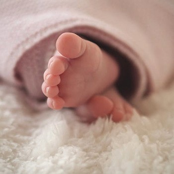 baby feet