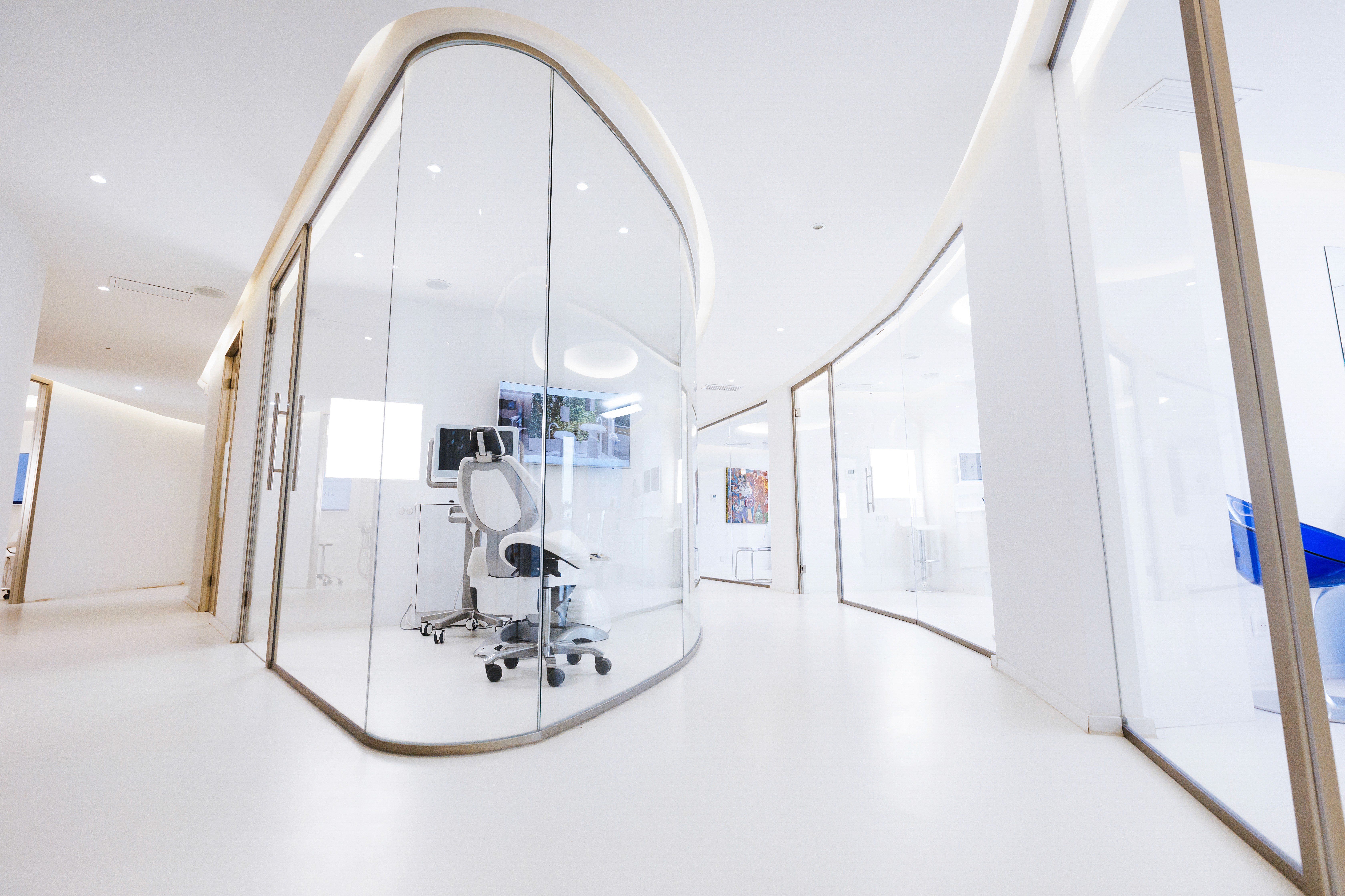 BW Design Centre 是一支擁有16年豐富經驗的專業設計團隊,我們專注於社區設計,致力打造更好社區環境。我們的服務涵蓋多個領域,包括醫療安老、教育空間、NGO非牟利組織、藝術設計、宗教團體、社區美化,以及環保ESG項目。我們透過專業工程和設計方案,從初步概念到完整執行,提供一站式服務,幫助客戶提升品牌形象,實現空間轉型,優化您的社區空間!無論是改善社區設施或推動可持續發展,我們都以創新和實用為本,確保每個項目都帶來實質價值。