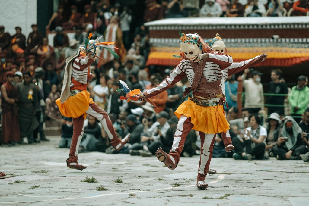 Hemis: A Festival 