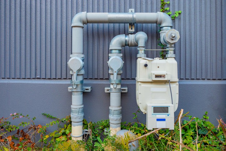 Natural gas line installed at a commercial building in Toronto
